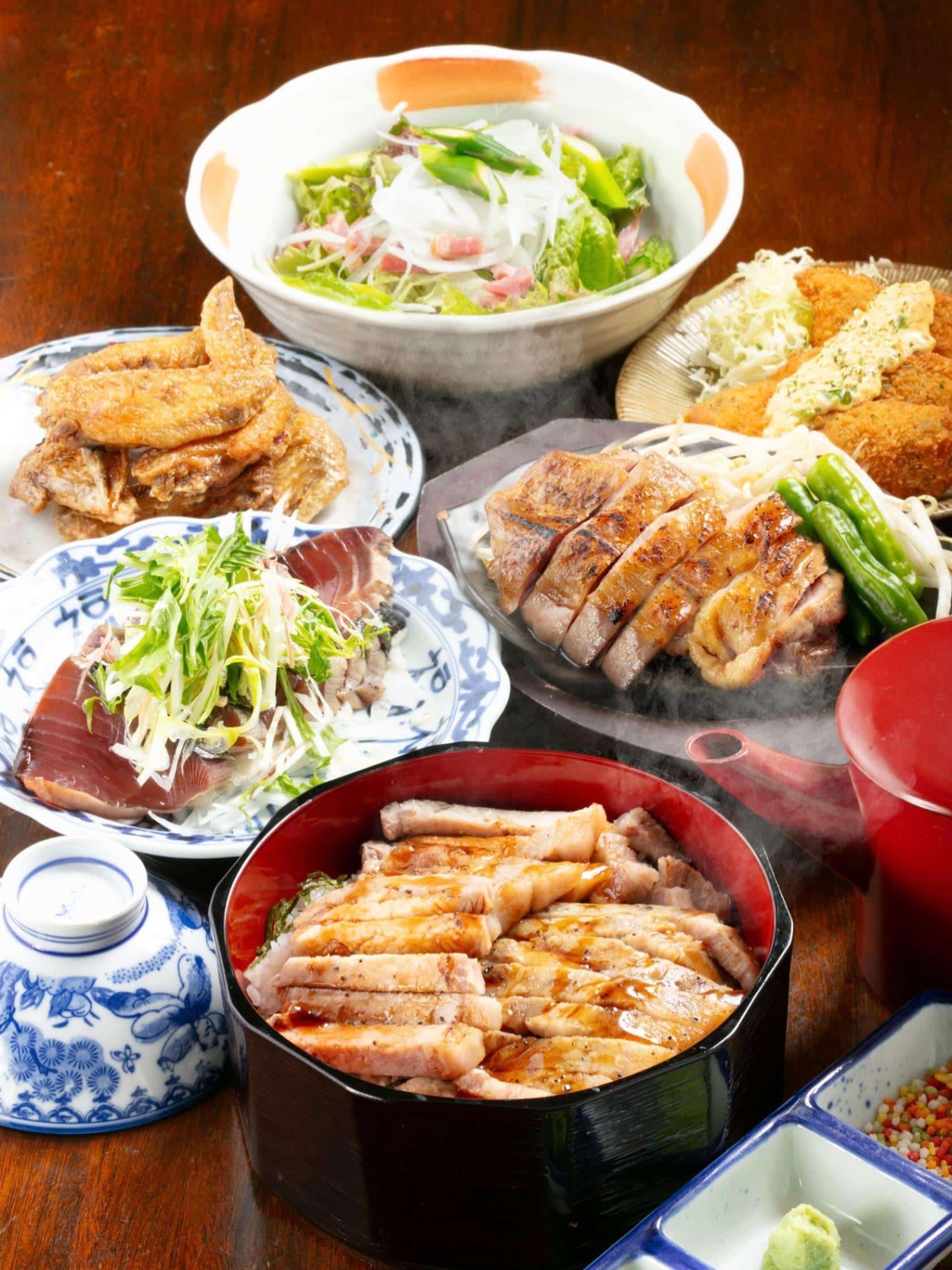 【名古屋めしと季節のコース】@名古屋駅/名古屋/名古屋めし/居酒屋/名古屋居酒屋/歓迎会/貸切/打ち上げ/個室居酒屋
